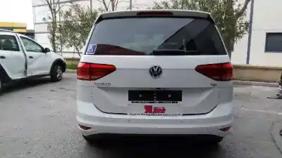 Veículo de Sucata volkswagen touran (5t1) advance bmt do ano 2017 alimentado dgda