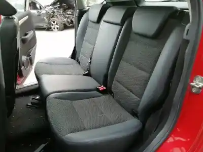 Veicolo di demolizione mercedes-benz clase b (w245) 180 cdi (245.207) dell'anno 2011 alimentato 640940