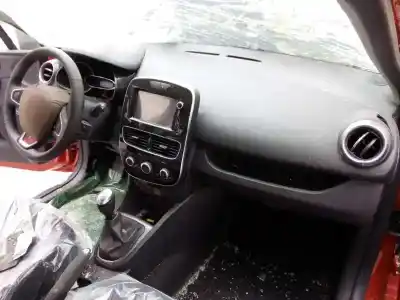 Scrapping Vehicle renault clio iv dynamique of the year 2017 powered h4bb4