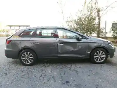 Scrapping Vehicle SEAT LEON ST (5F8) Style of the year 2013 powered DDY