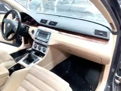 Vehicul casat volkswagen passat berlina (3c2) edition al anului 2008 alimentat bkp