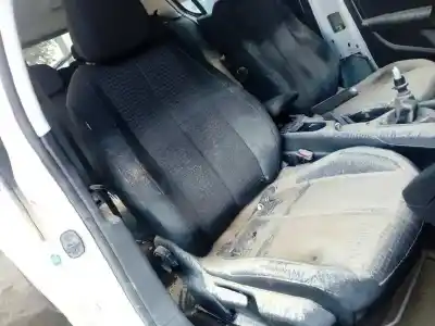 Veicolo di demolizione peugeot 308 sw active dell'anno 2019 alimentato yhy