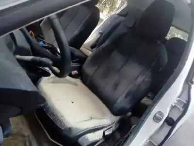 Veicolo di demolizione peugeot 308 sw active dell'anno 2019 alimentato yhy