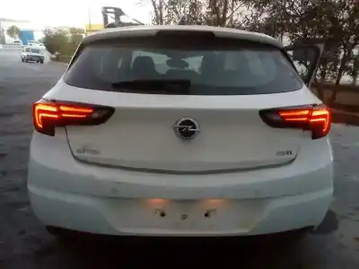 Verschrottungsfahrzeug opel astra k lim. 5türig dynamic des jahres 2018 angetrieben b16dte