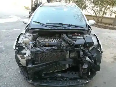 Здавання транспортного засобу kia cee´d drive року 2013 потужний d4fb