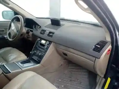 Veículo de Sucata volvo xc90 d5 executive (7 asientos) (136kw) do ano 2008 alimentado d5244t4