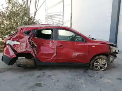 Veículo de Sucata hyundai ix35 comfort 2wd do ano 2010 alimentado d4ha