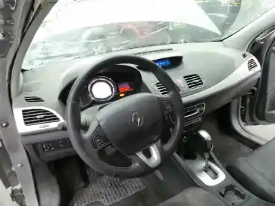 Veículo de Sucata renault megane iii sport tourer dynamique do ano 2011 alimentado k9k837