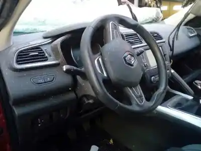 Veículo de Sucata renault kadjar business 4x4 do ano 2015 alimentado r9me4