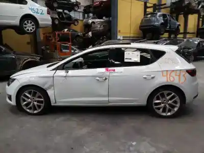 Здавання транспортного засобу SEAT LEON (5F1) FR року 2013 потужний CUPA Здавання транспортного засобу SEAT LEON (5F1) FR року 2013 потужний CUPA