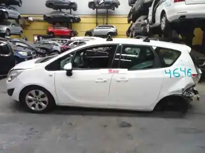 Scrapping Vehicle opel meriva b cosmo of the year 2012 powered a17dts