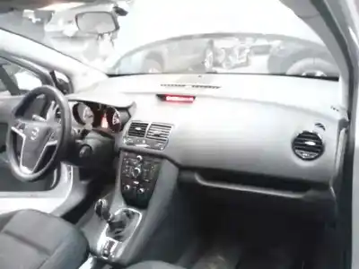 Scrapping Vehicle opel meriva b cosmo of the year 2012 powered a17dts