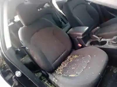 Veicolo di demolizione hyundai ix35 comfort 2wd dell'anno 2011 alimentato d4fd