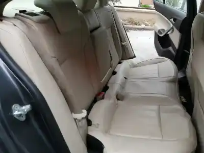 Veículo de Sucata opel insignia berlina sport do ano 2010 alimentado a20dth