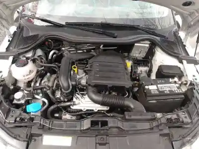 Veículo de Sucata audi a1 sportback (8xf) attracted do ano 2015 alimentado chzb