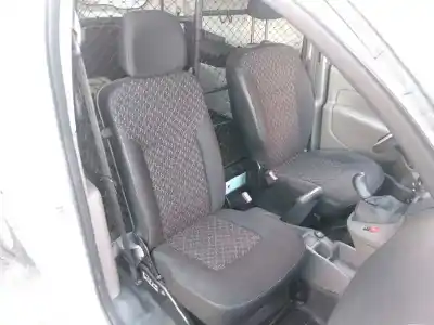 Veículo de Sucata renault kangoo furgón compact comfort do ano 2008 alimentado k9k802