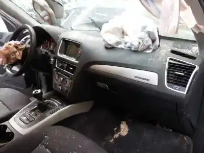 Veículo de Sucata audi q5 (8r) 2.0 tdi (105kw) do ano 2010 alimentado cjca