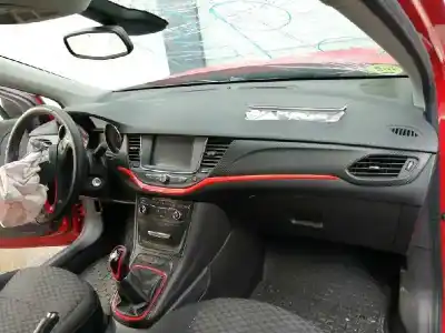 Verschrottungsfahrzeug opel astra k lim. 5türig selective des jahres 2016 angetrieben b16dte