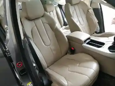 Veículo de Sucata land rover evoque prestige do ano 2011 alimentado 224dt