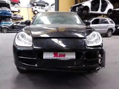 Scrapping Vehicle porsche cayenne (typ 9pa) s of the year 2003 powered m4800