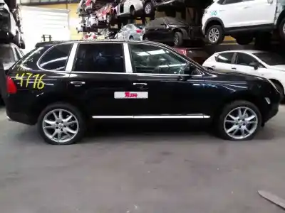 Scrapping Vehicle porsche cayenne (typ 9pa) s of the year 2003 powered m4800