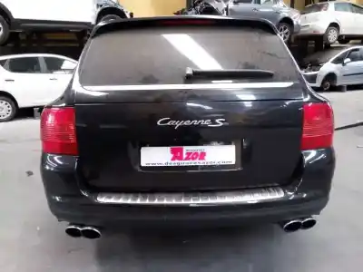 Scrapping Vehicle porsche cayenne (typ 9pa) s of the year 2003 powered m4800