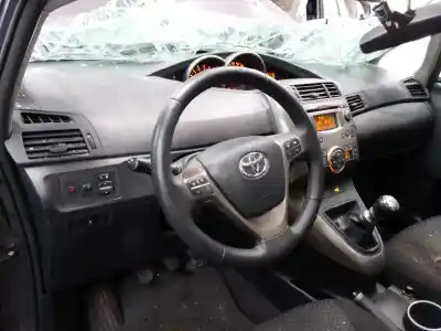 Утилизация автомобиля toyota corolla (e15) premium года 2009 питание 1adftv