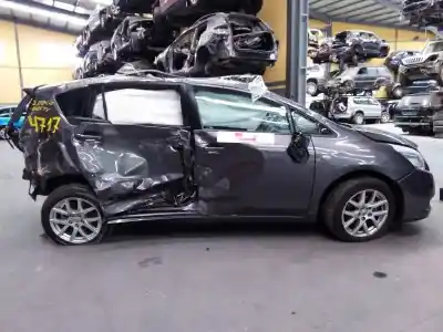 Scrapping Vehicle toyota corolla (e15) premium of the year 2009 powered 1adftv