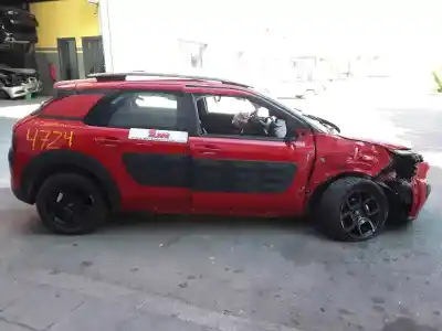 Vehículo de desguace citroen c4 cactus feel del año 2017 con motor hmz