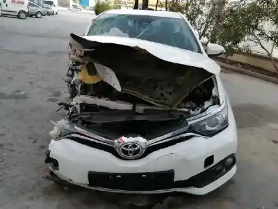 Vehicul casat toyota auris active al anului 2017 alimentat 1ndtv