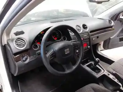 Verschrottungsfahrzeug seat exeo berlina (3r2) style des jahres 2010 angetrieben caga