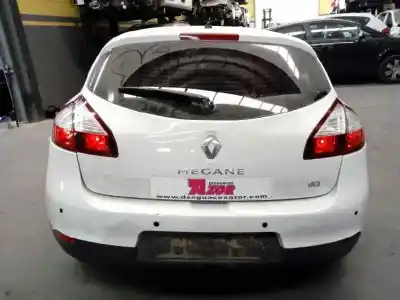 Verschrottungsfahrzeug renault megane iii berlina 5 p intens des jahres 2015 angetrieben k9k846