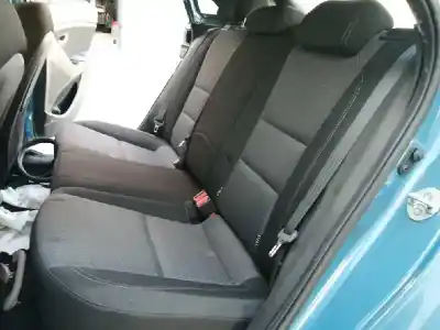 Veicolo di demolizione hyundai i30 (gd) trend dell'anno 2013 alimentato d4fc