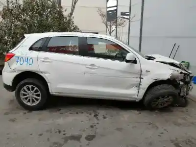 Veículo de Sucata mitsubishi asx (ga0w) motion 2wd do ano 2015 alimentado 4n13