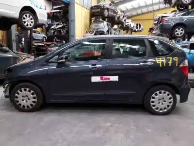 Veículo de Sucata honda fr-v (be) 2.2 i ctdi (be5) do ano 2006 alimentado n22a1