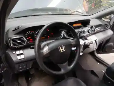 Veículo de Sucata honda fr-v (be) 2.2 i ctdi (be5) do ano 2006 alimentado n22a1