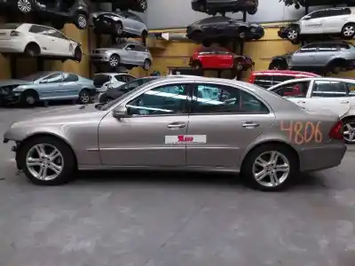 Veículo de Sucata MERCEDES-BENZ CLASE E (W211) BERLINA E 320 CDI (211.022) do ano 2007 alimentado 642920