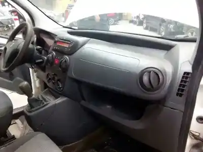 Vehicul casat peugeot bipper básico al anului 2009 alimentat 8hs