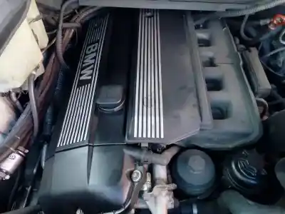 Veículo de Sucata bmw x5 (e53) 3.0i do ano 2003 alimentado m54306s3