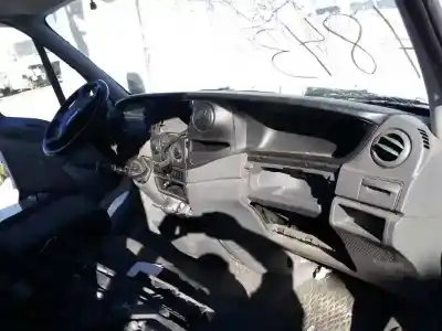 Veículo de Sucata iveco daily pr einzelkabine 35 s... radstand 3000 do ano 2012 alimentado f1ae3481b*a024