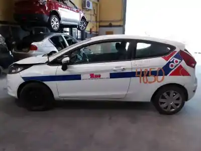 Veículo de Sucata ford fiesta (cb1) trend do ano 2009 alimentado f6jd