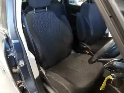 Veículo de Sucata citroen c4 picasso premier do ano 2007 alimentado 9hz