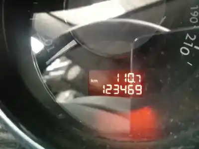 Veículo de Sucata peugeot 5008 sport pack do ano 2010 alimentado 9hz