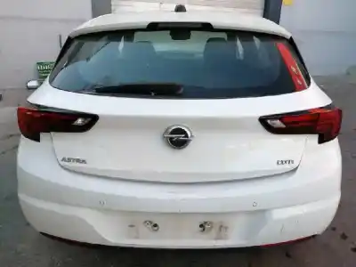 Veicolo di demolizione opel astra k lim. 5türig selective pro start/stop dell'anno 2016 alimentato b16dth