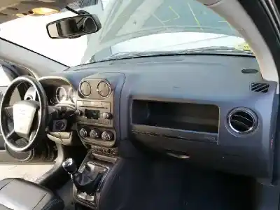 Scrapping Vehicle chrysler jeep compass limited 4x4 of the year 2011 powered 651925