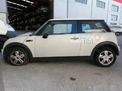 Veículo de Sucata BMW MINI (R50,R53) One do ano 2006 alimentado W10B16A