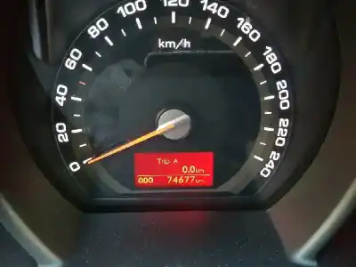 Veicolo di demolizione kia sportage drive 4x2 dell'anno 2010 alimentato d4ha