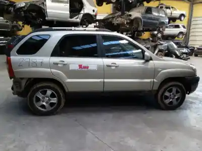 Scrapping Vehicle KIA                                                SPORTAGE                                                                                                                                                                                                                                                   Cup                                                                                                                                                                                                                                                        of the year 2007 powered D4EAV