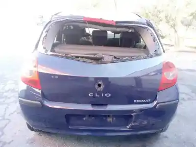 Veículo de Sucata renault clio iii authentique do ano 2007 alimentado k9k768