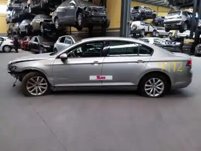 Veículo de Sucata volkswagen passat lim. (3g2) advance bmt do ano 2016 alimentado crlb